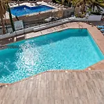 Apartamento Ponderosa With Pool & View, 226 Playa Feñabe