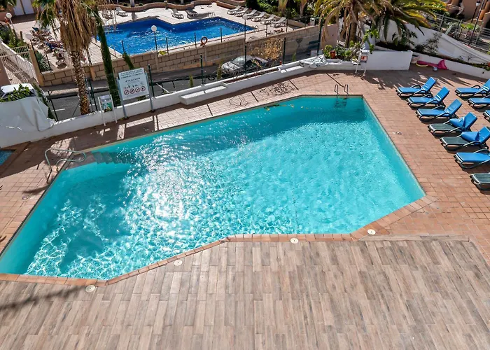Διαμέρισμα Ponderosa With A Pool & View, 226 Playa Feñabe